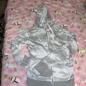 NWOT SO grey camo perfect zip up hoodie